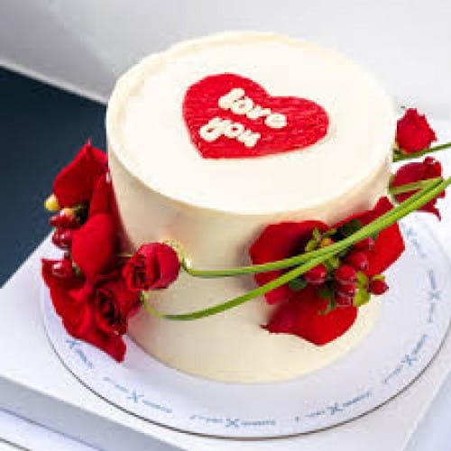 Floward Love You Cake | Red Blooms Floward Love You Cake | Red Blooms